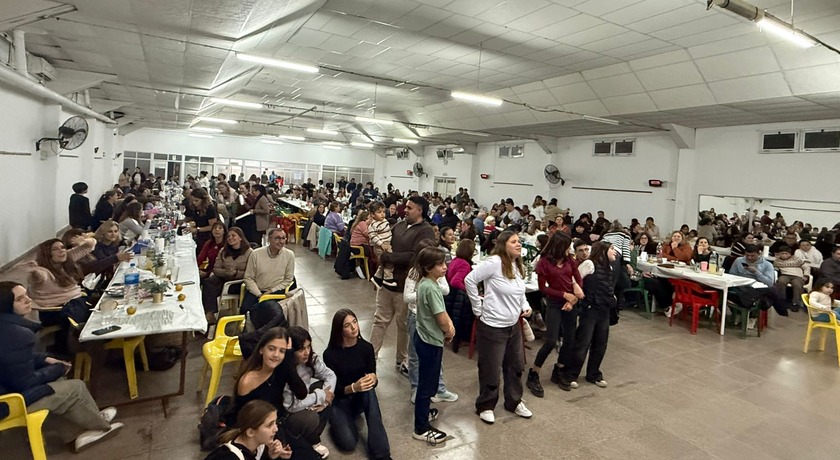 Primera Tallarinada por el Día de la Virgen de Luján